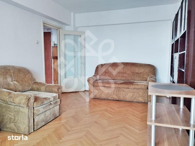 Apartament cu 2 camere, decomandat in zona Decebal Oradea