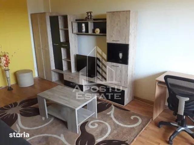 Apartament cu 2 camere,decomandat,in zona Intim