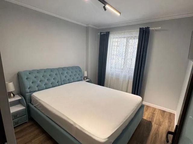 Apartament cu 2 camere, DECOMANDAT, LOC DE PARCARE, zona Cug Providenta