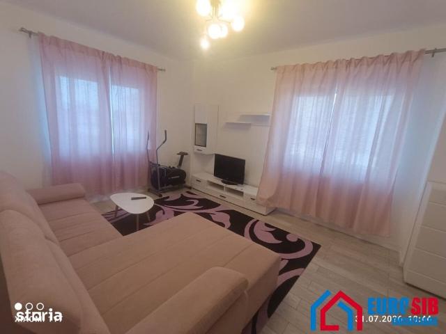 Apartament cu 2 camere decomandat Str Doamna Stanca