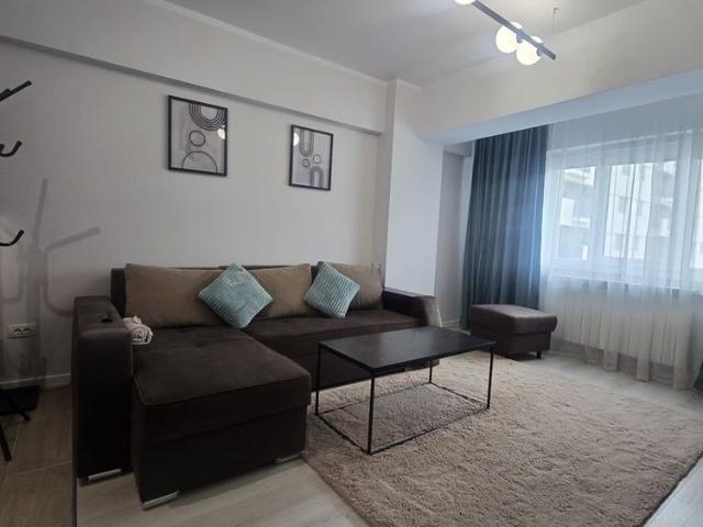 Apartament cu 2 camere, decomandat, Tatarasi, 55mp, 490 euro