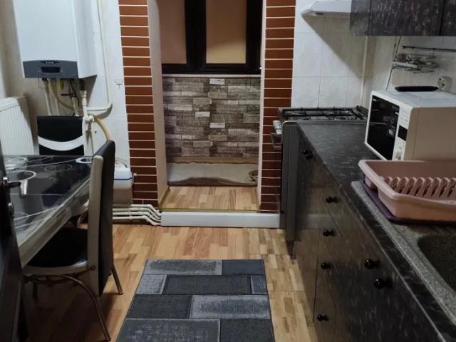 Apartament cu 2 camere, DECOMANDAT, zona Dacia