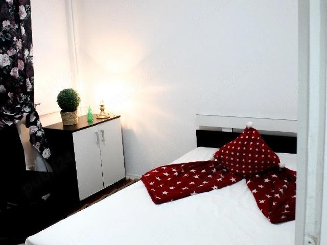 Apartament cu 2 camere, decomandat, zona Mircea Cel Batran
