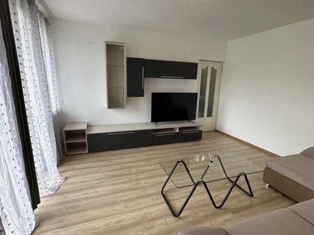 Apartament cu 2 camere decomandate de inchiriat – zona Jysk