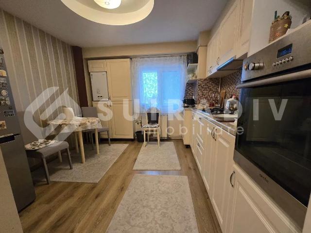 Apartament cu 2 camere decomandate, parcare, bloc cu lift, Pet Friendly zona Iulius Mall