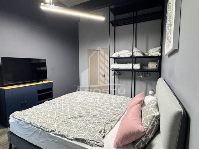 Apartament cu 2 camere | Etaj 1 | Ultrafinisat | Zona Cet.