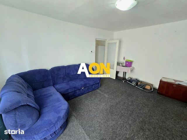 Apartament cu 2 Camere, Etaj 1, Zona Cetate