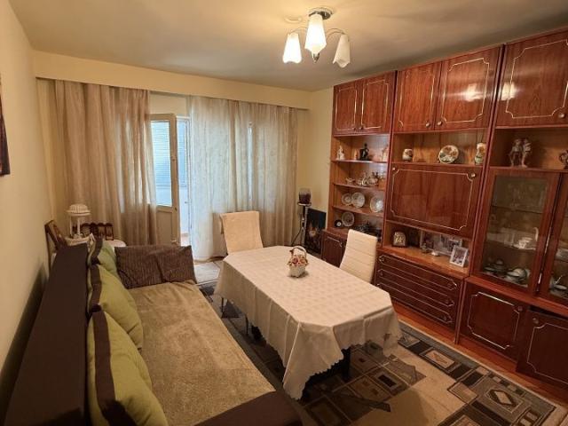 Apartament cu 2 camere, etaj 1, Zona Vlad Țepes