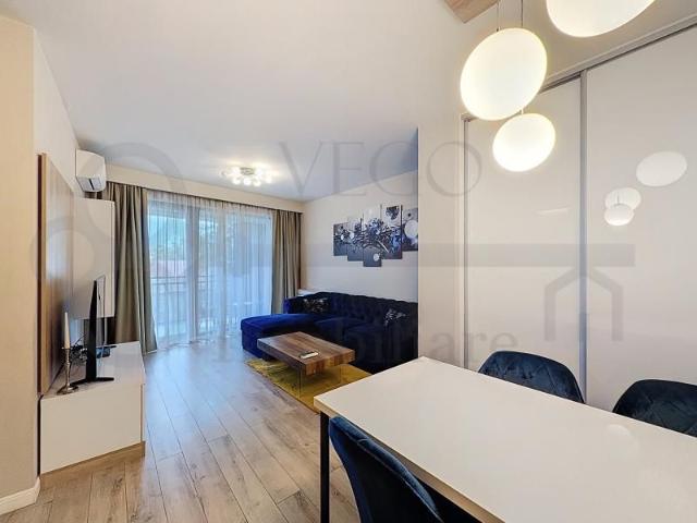 Apartament cu 2 camere in bloc nou, 56 mp, balcon, parcare, Centru