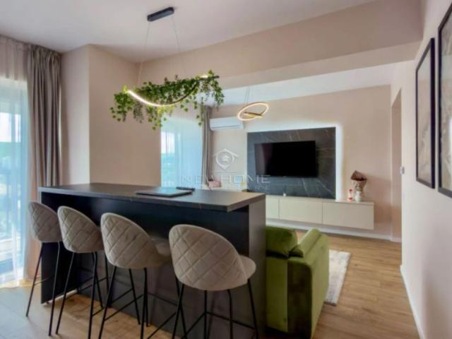 Apartament cu 2 camere, Parcare, West City Tower