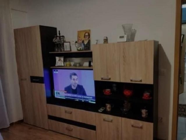 Apartament cu 2 camere Podu Ros spate Gara Internationala Pet Friendly