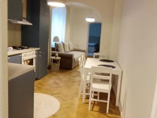 Apartament cu 2 camere renovat mobilat nou Republicii