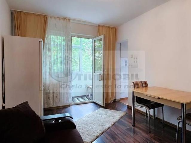 Apartament cu 2 camere si balcon Tatarasi, Ateneu 399