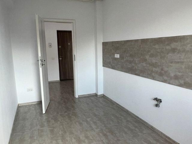 Apartament cu 2 camere si parcare supraterană inclusă
