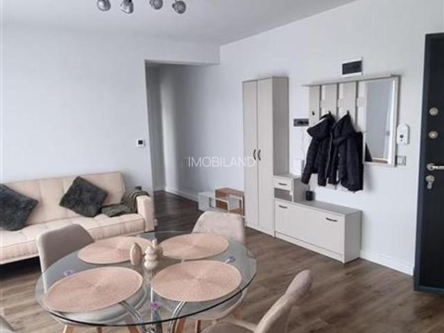 Apartament cu 2 Camere si Terasa panoramica, cu Garaj, la prima inchiriere