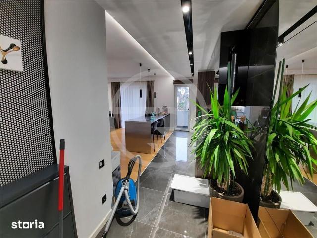Apartament cu 2 camere,situat in Zona centrala!
