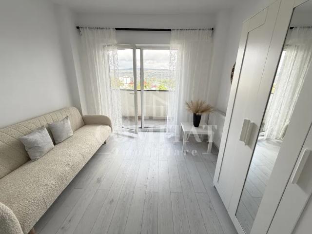 Apartament cu 2 camere | Terasă generoasă |Etaj intermediar | Fabricii