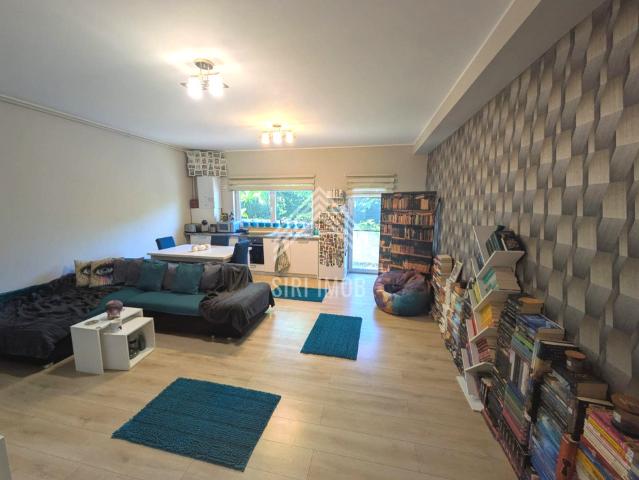 Apartament cu 2 camere, terasa 40mp si parcare in Buna Ziua