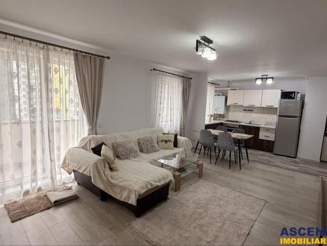 Apartament cu 2 Camere, Tractorul, mobilat, utilat, loc parcare si boxa