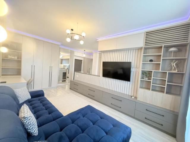 APARTAMENT CU 2 CAMERE, ULTRAMODERN, PODU ROS, UNIREA TOWERS