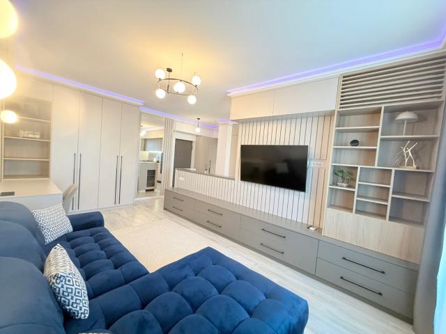 APARTAMENT CU 2 CAMERE, ULTRAMODERN, PODU ROS, UNIREA TOWERS