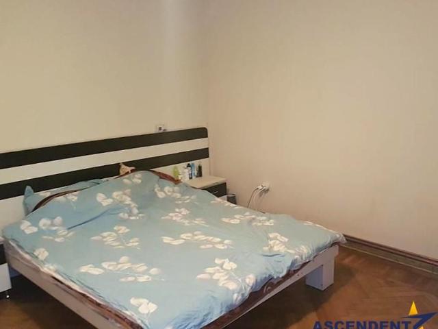 Apartament cu 2 camere,zona Cornisa