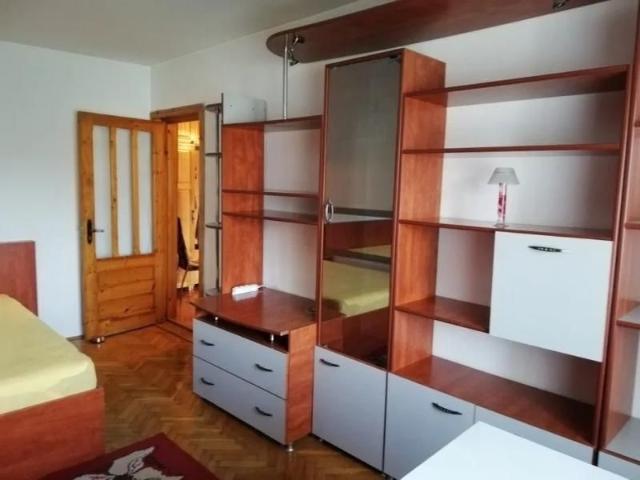 Apartament cu 2 camere zona Canta Bariera Comat