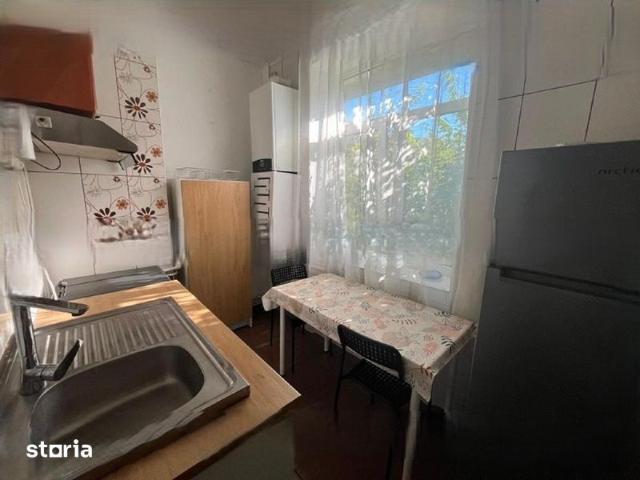 Apartament cu 2 camere zona Centru Civic Biserica Barboi