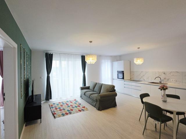 Apartament cu 2 camere, zona Libertatii