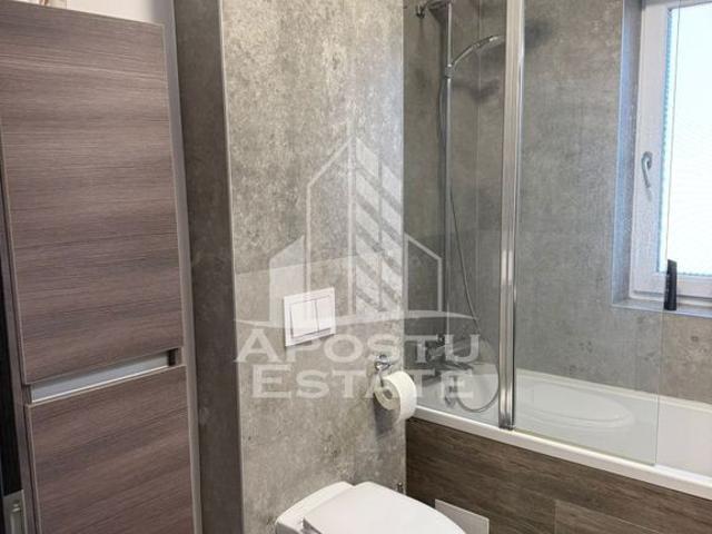 Apartament cu 2 camere, zona Spitalul Judetean, Centrala.