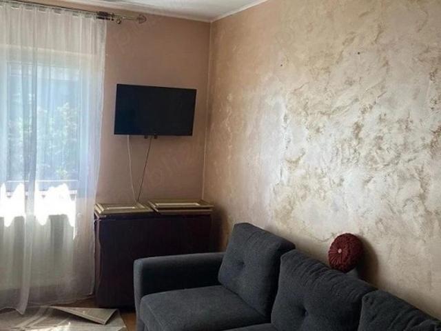 Apartament cu 2 camere zona Podu Ros Palas