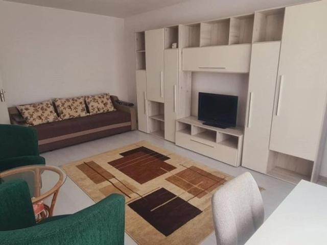Apartament cu 2 camere zona Tatarasi Flora
