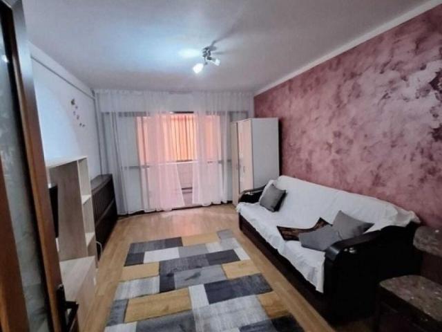 Apartament cu 2 camere zona Tatarasi Flora