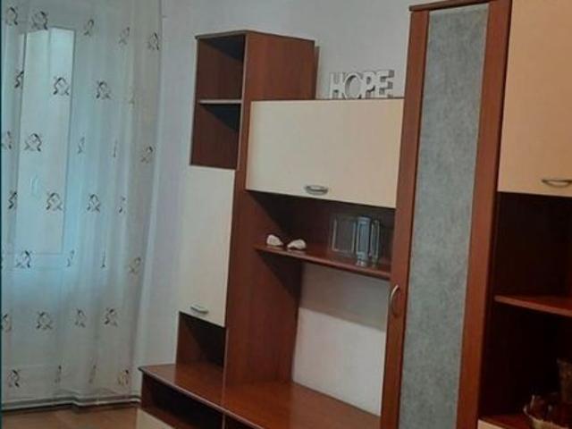 Apartament cu 2 camere, zona Tudor