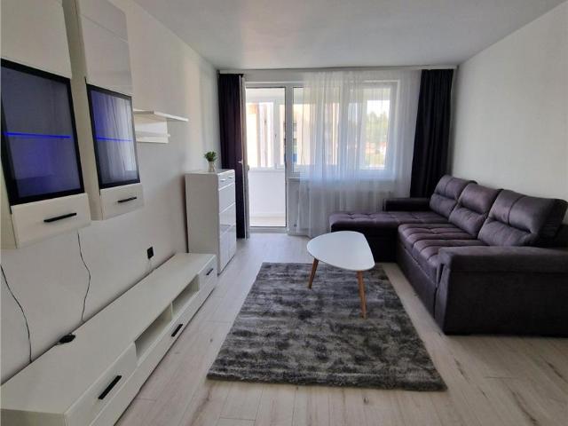 Apartament cu 2 camere, zona Tudor
