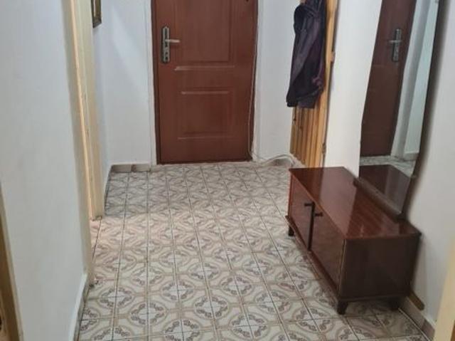 Apartament cu 2 camere zona Viziru 1