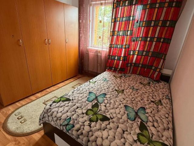 Apartament cu 2 camere, 45 mp, balcon inchis, pozitie excelenta, Craio