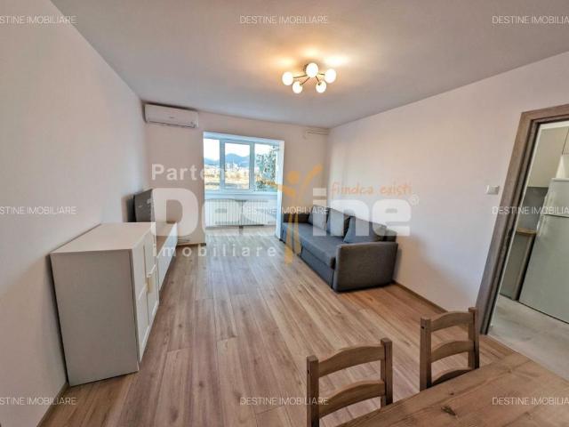Apartament cu 2 camere 55 MP cu balcon, situat in apropierea Spitalului Judetean