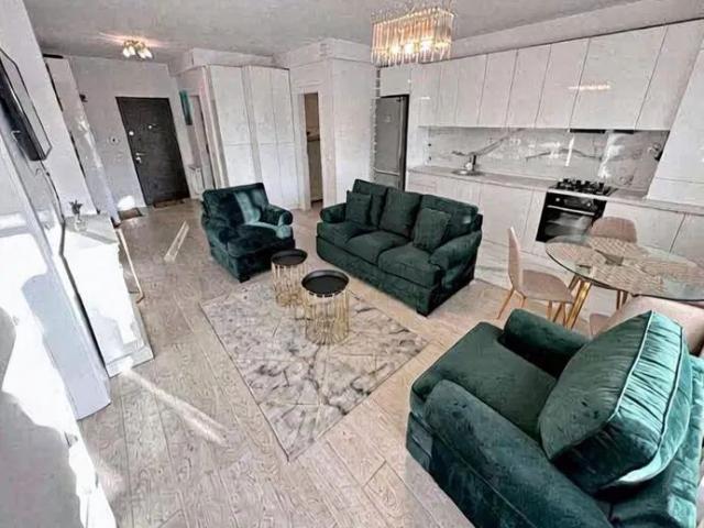 Apartament cu 2 camere,55mp,terasa 19mp,parcare, zona Ultracentrala