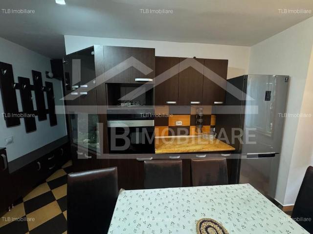 Apartament cu 2 camere, 50mp, decomandat, Zona Fortuna