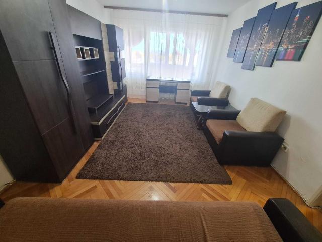 Apartament cu 2 camere, 7 Noiembrie