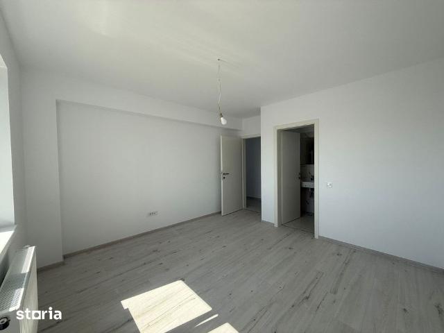 Apartament cu 3 camere nemobilat Str. Nicolae Labiș