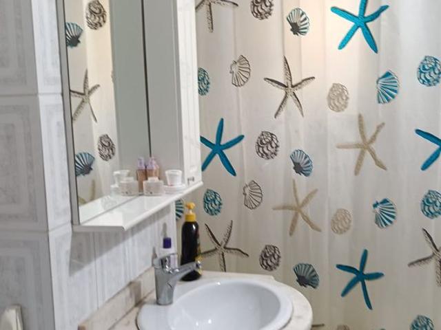 Apartament cu 3 camere / Ostroveni / Etaj 2 /