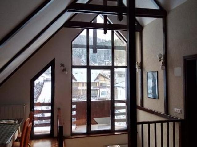 Apartament cu 3 camere Busteni