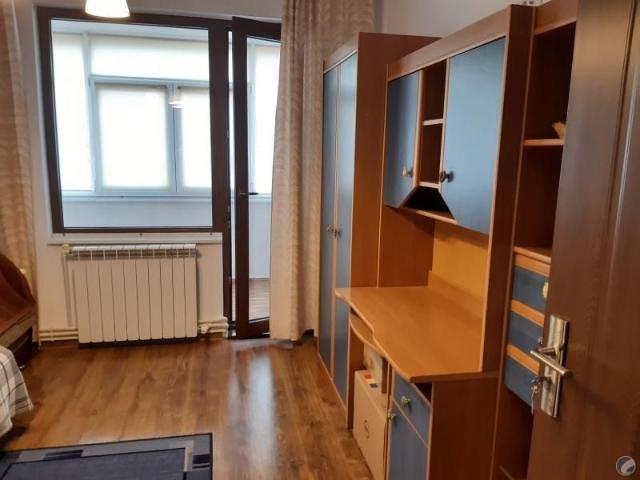 Apartament cu 3 camere, centru Iasi, B dul Stefan cel Mare
