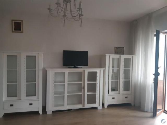 Apartament cu 3 camere centru Iasi Copou, cu garaj