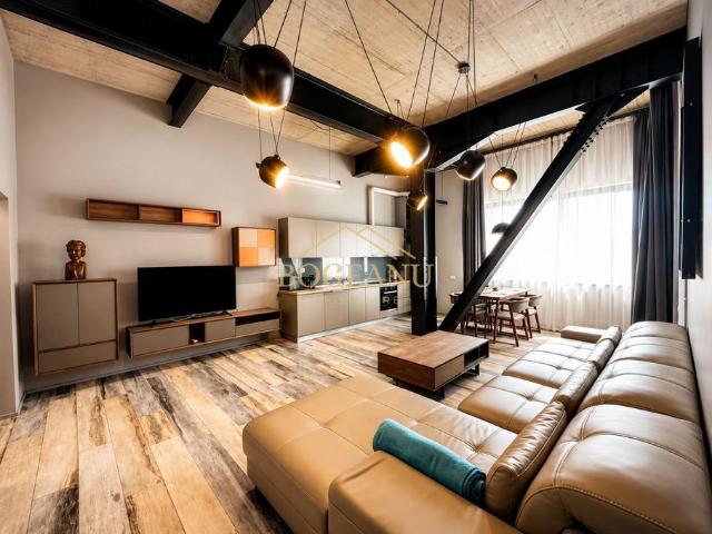 Apartament cu 3 camere de închiriat