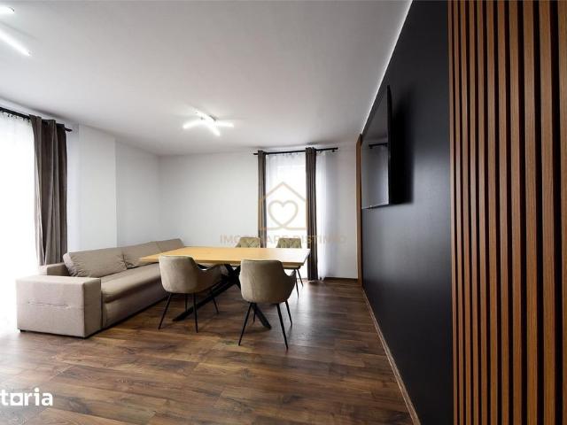 Apartament cu 3 camere de Inchiriat