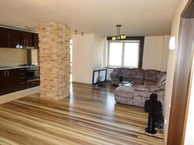 Apartament Cu 3 Camere De Inchiriat 280 eur/luna Central, Alba Iulia