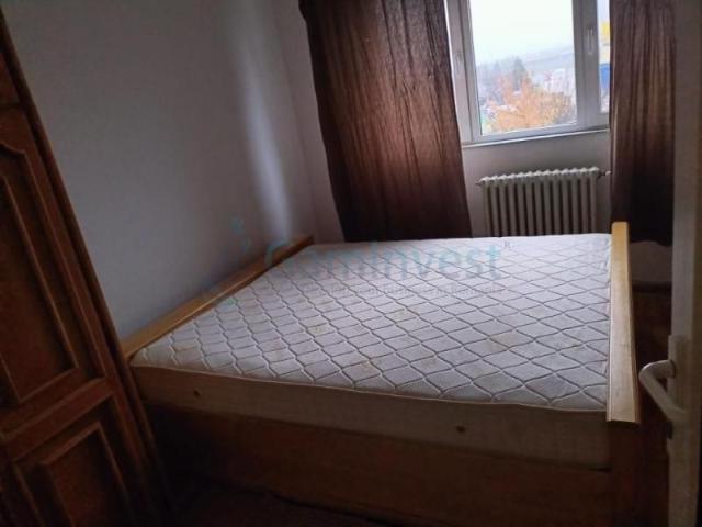 Apartament cu 3 camere de inchiriat, zona Nufarul Oradea, Bihor